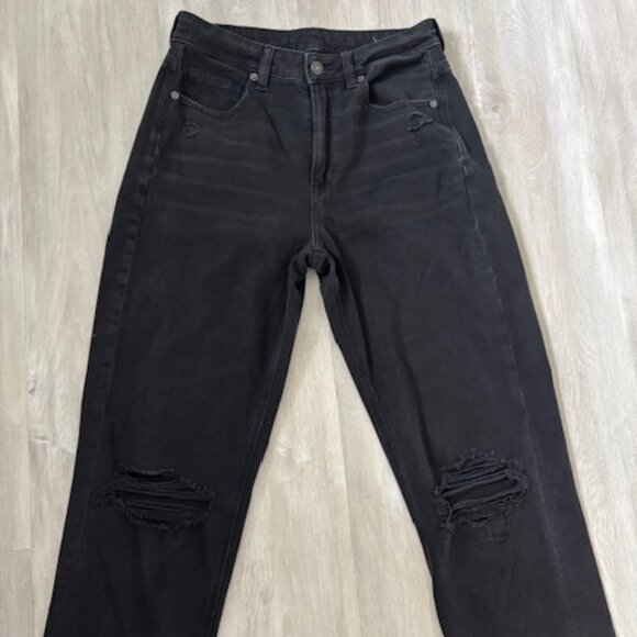 American Eagle Mom Straight Jean distressed black size 6 - Picture 4 of 8